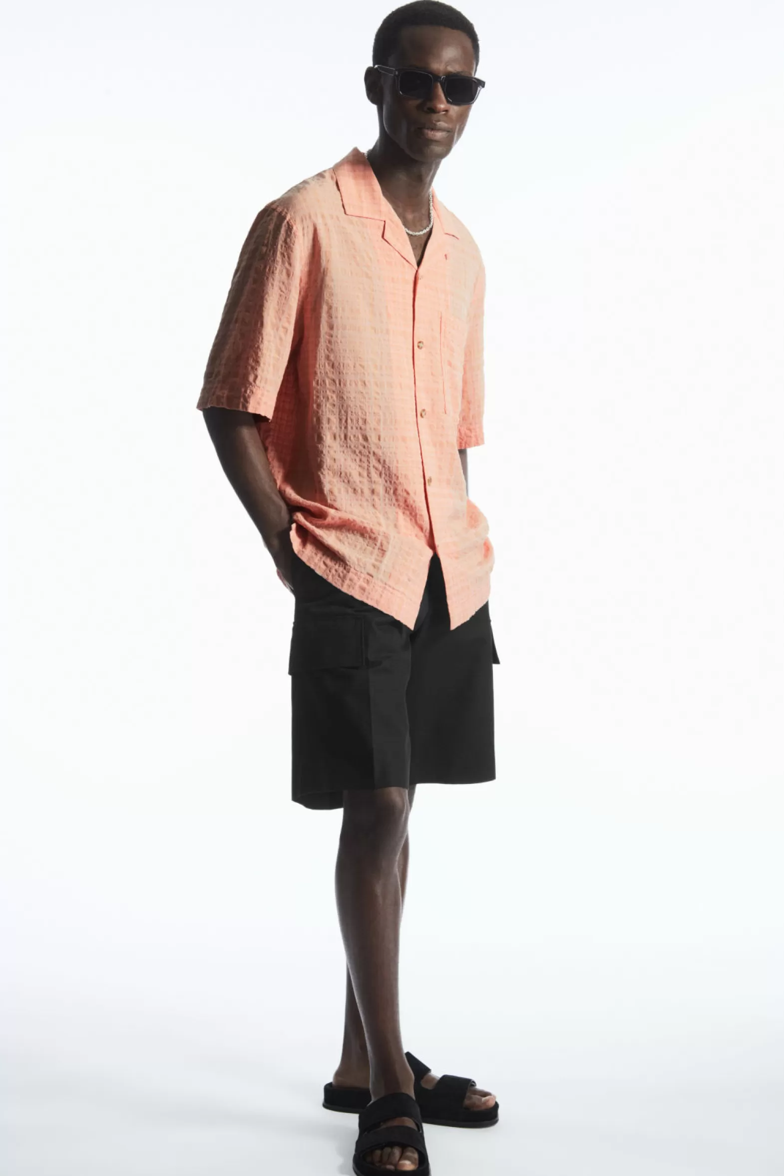 COS CHECKED SEERSUCKER CAMP-COLLAR SHIRT