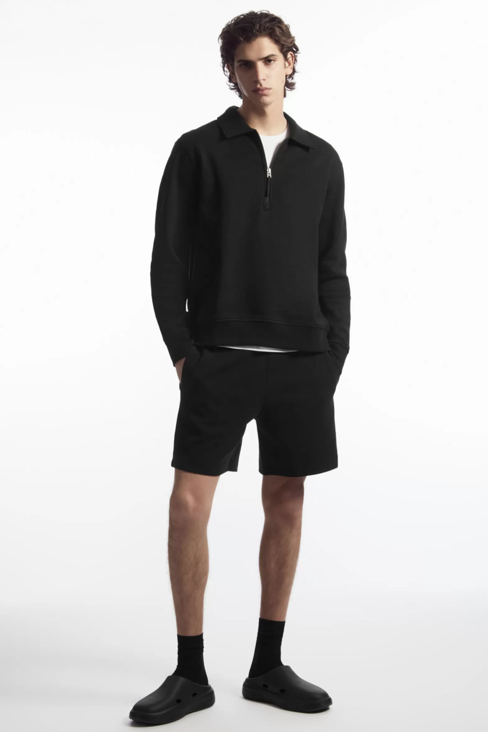 COS COLLARED HALF-ZIP SWEATSHIRT