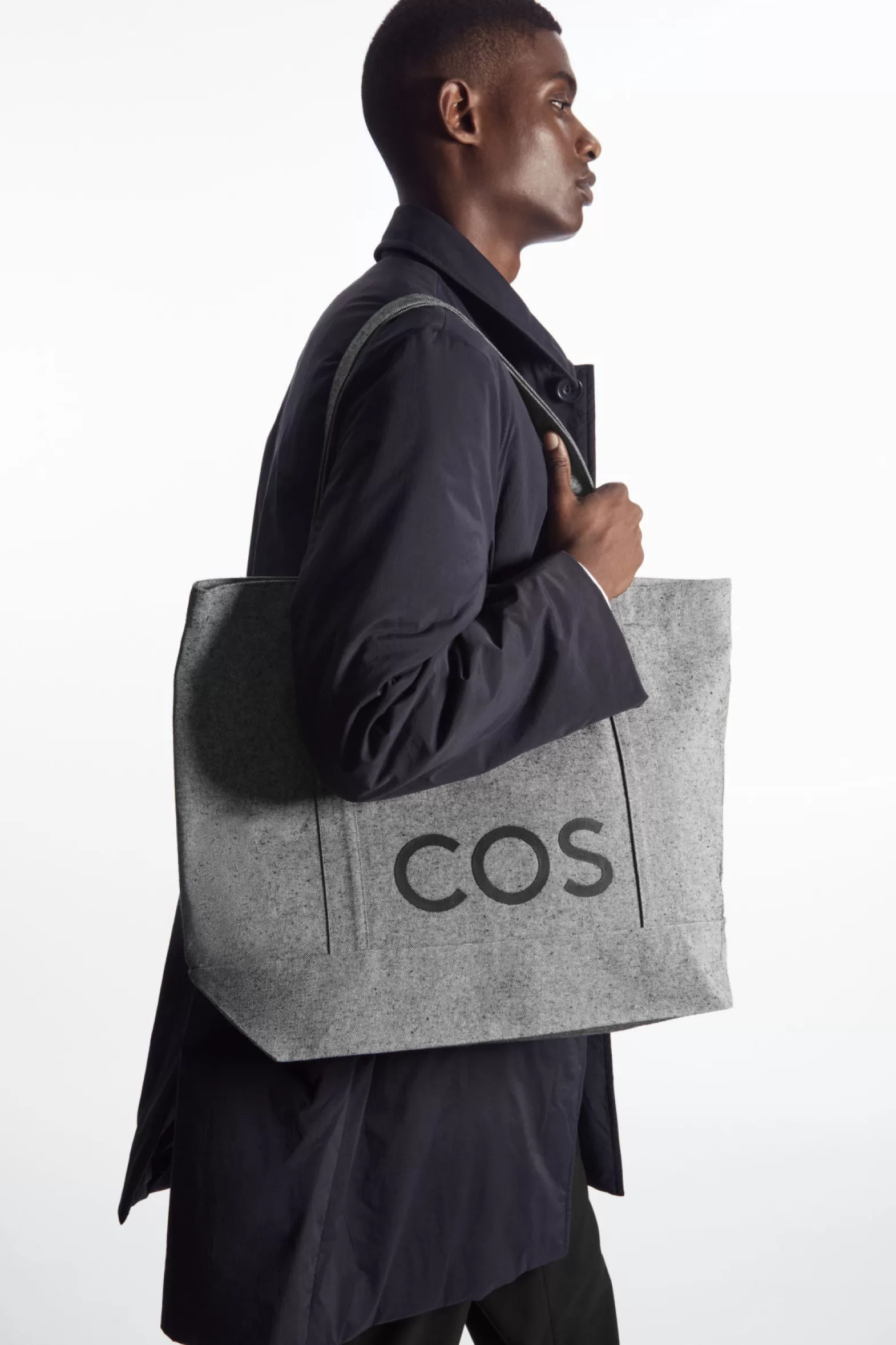 COS UTILITY TOTE - CANVAS