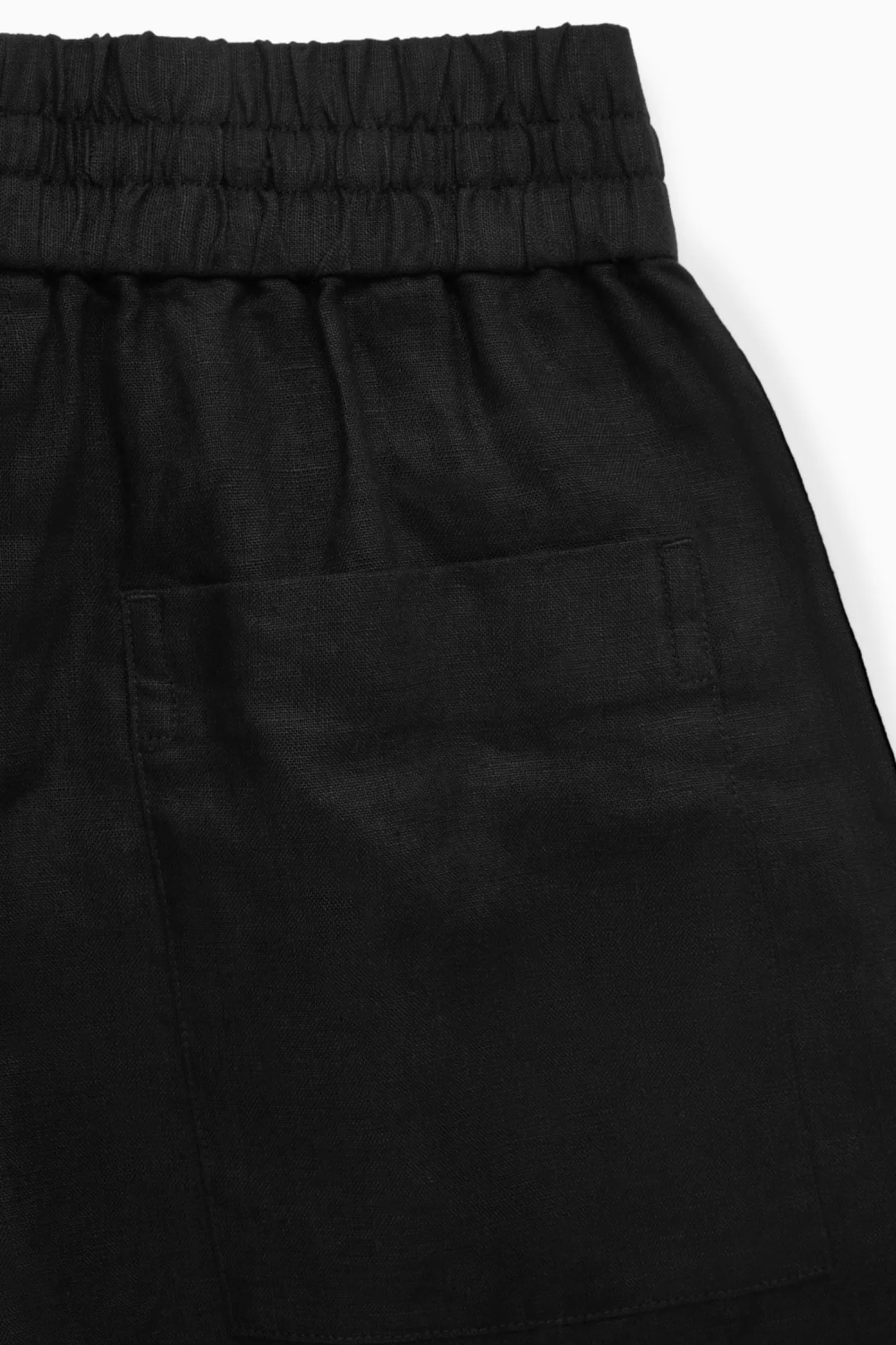 COS ELASTICATED LINEN SHORTS