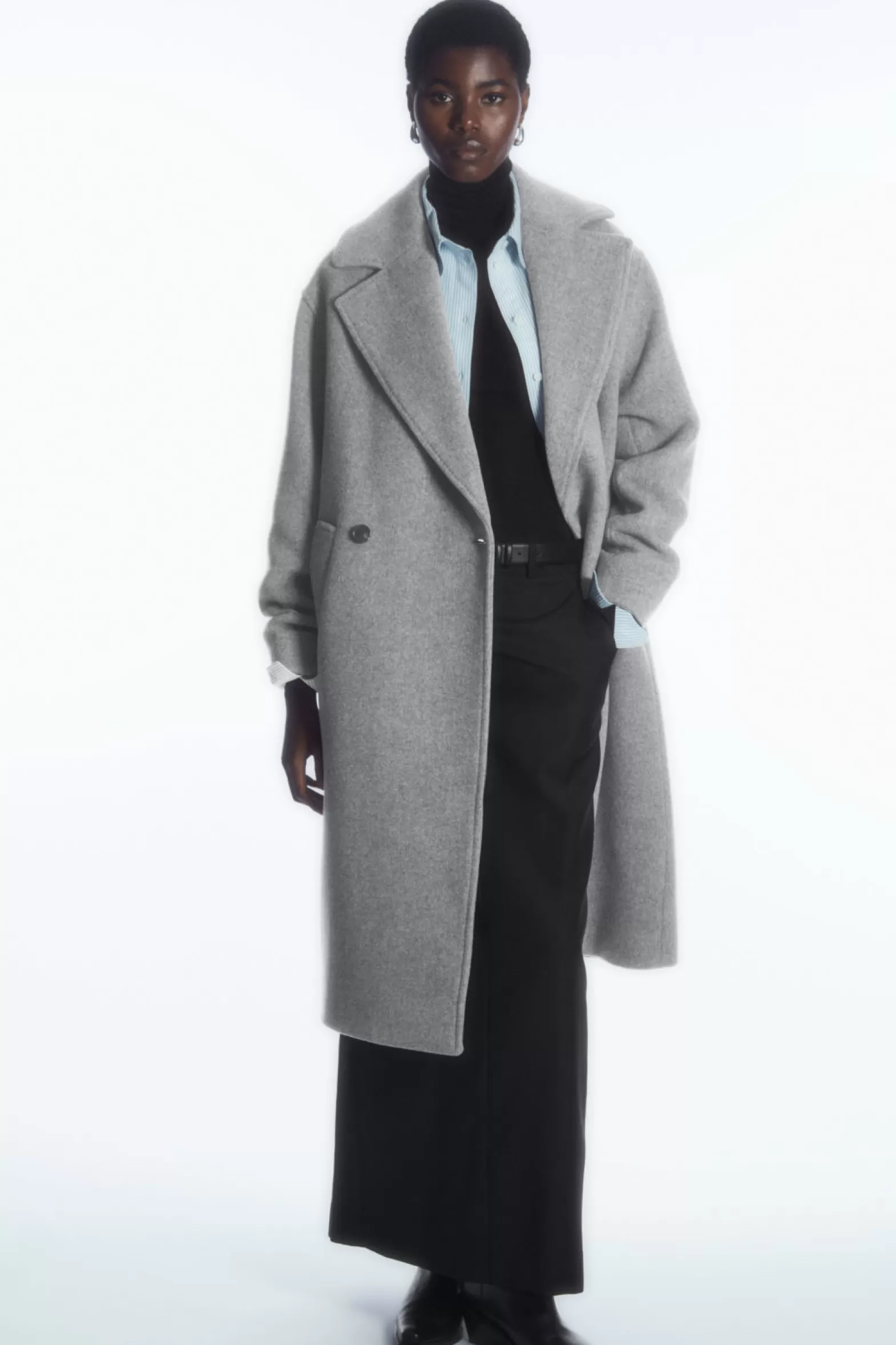 COS OVERSIZED DOUBLE-BREASTED WOOL COAT