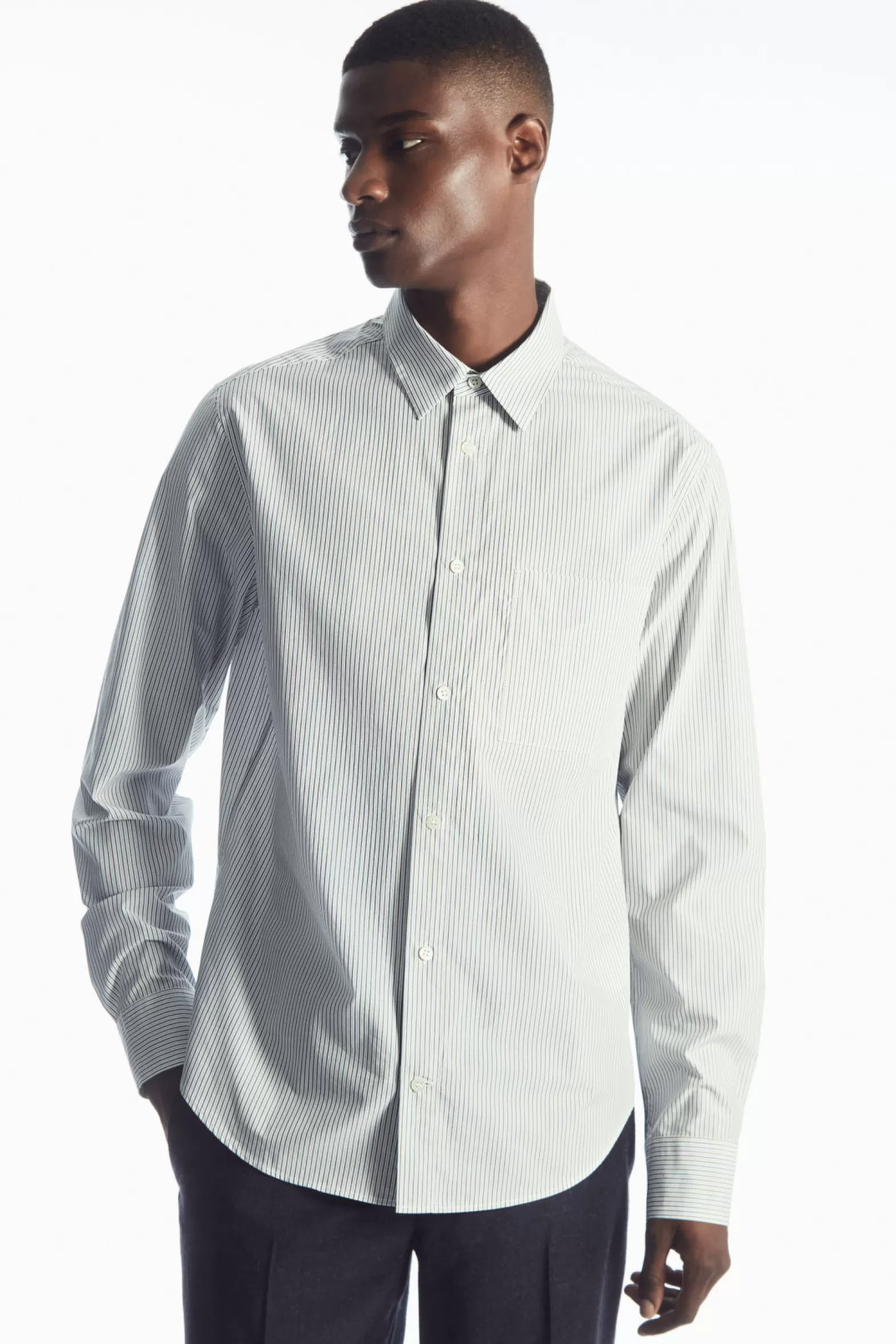 COS PATCH-POCKET SHIRT - REGULAR