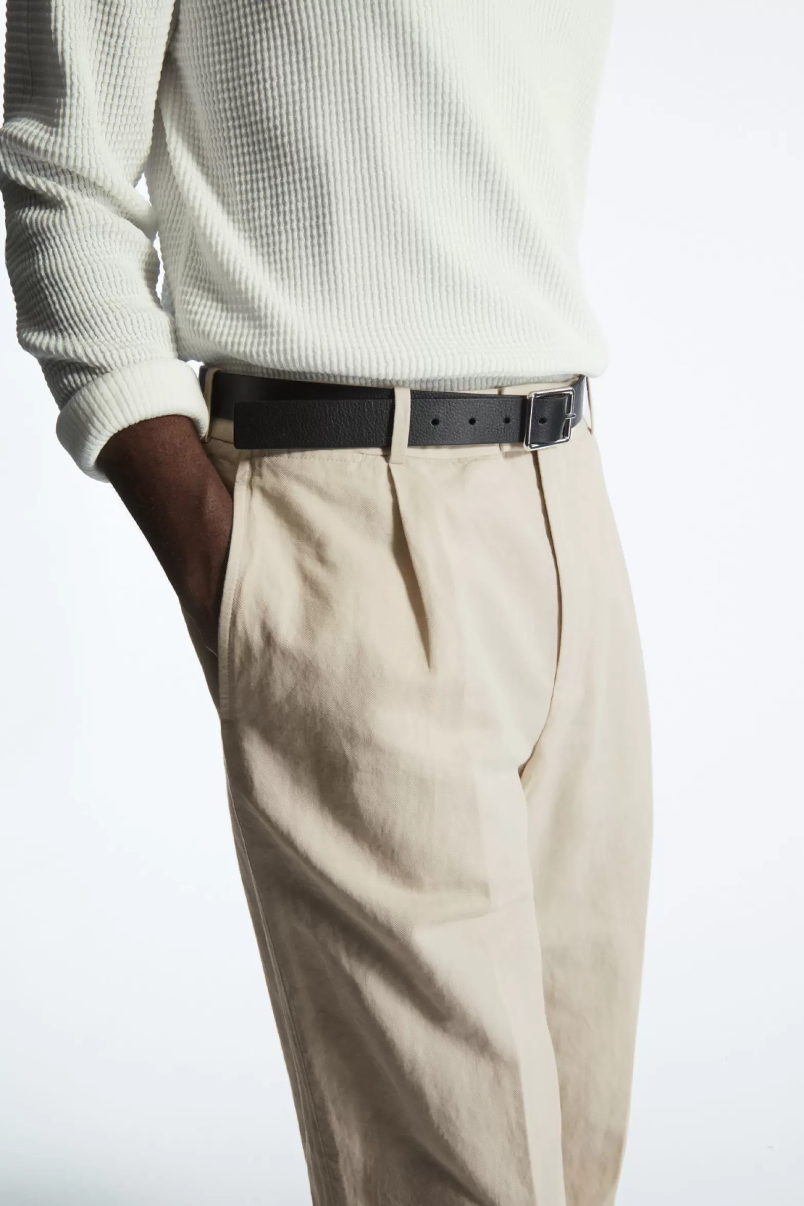 COS PLEATED STRAIGHT-LEG LINEN-BLEND TROUSERS