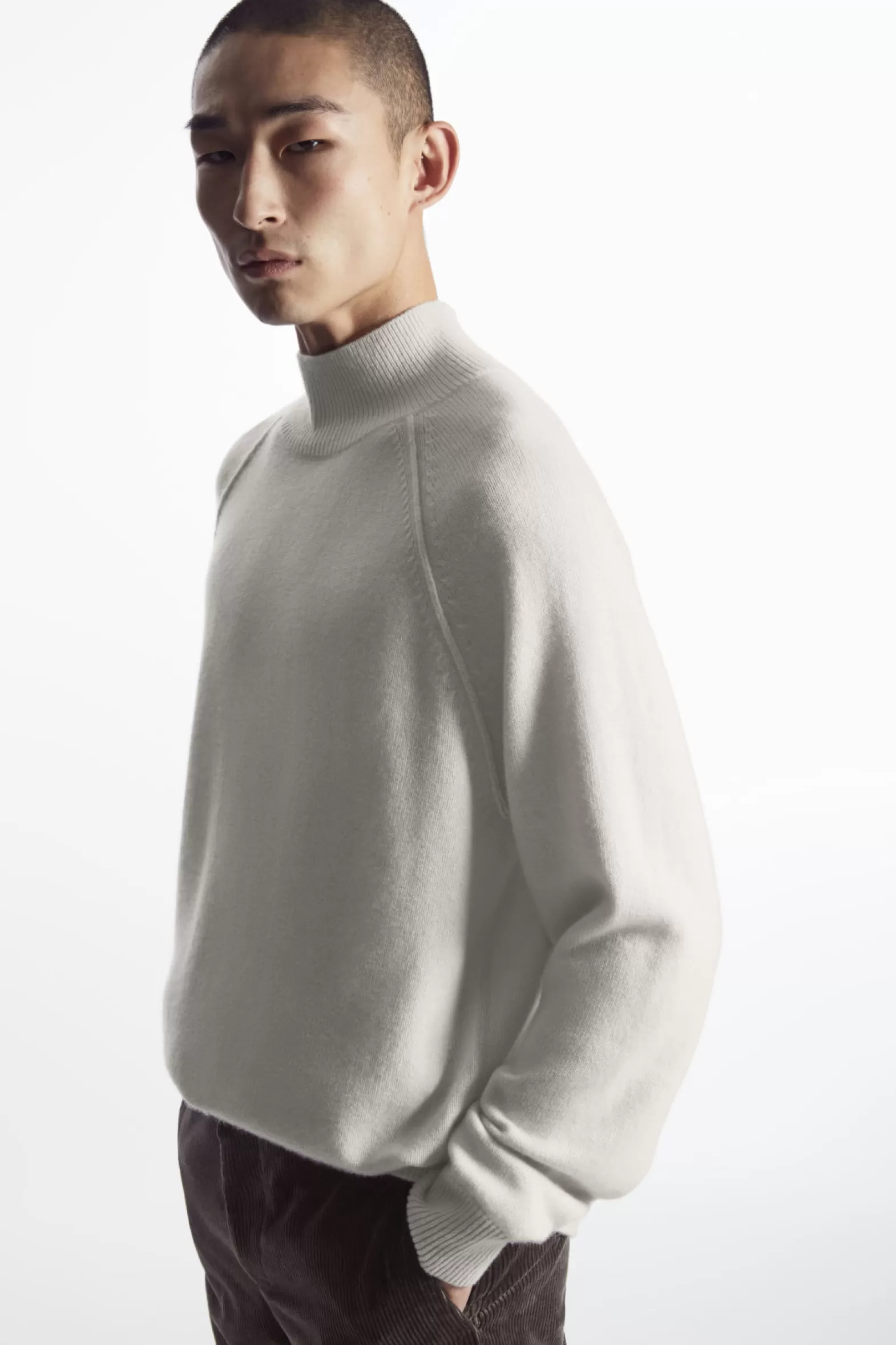 COS PURE CASHMERE FUNNEL-NECK JUMPER