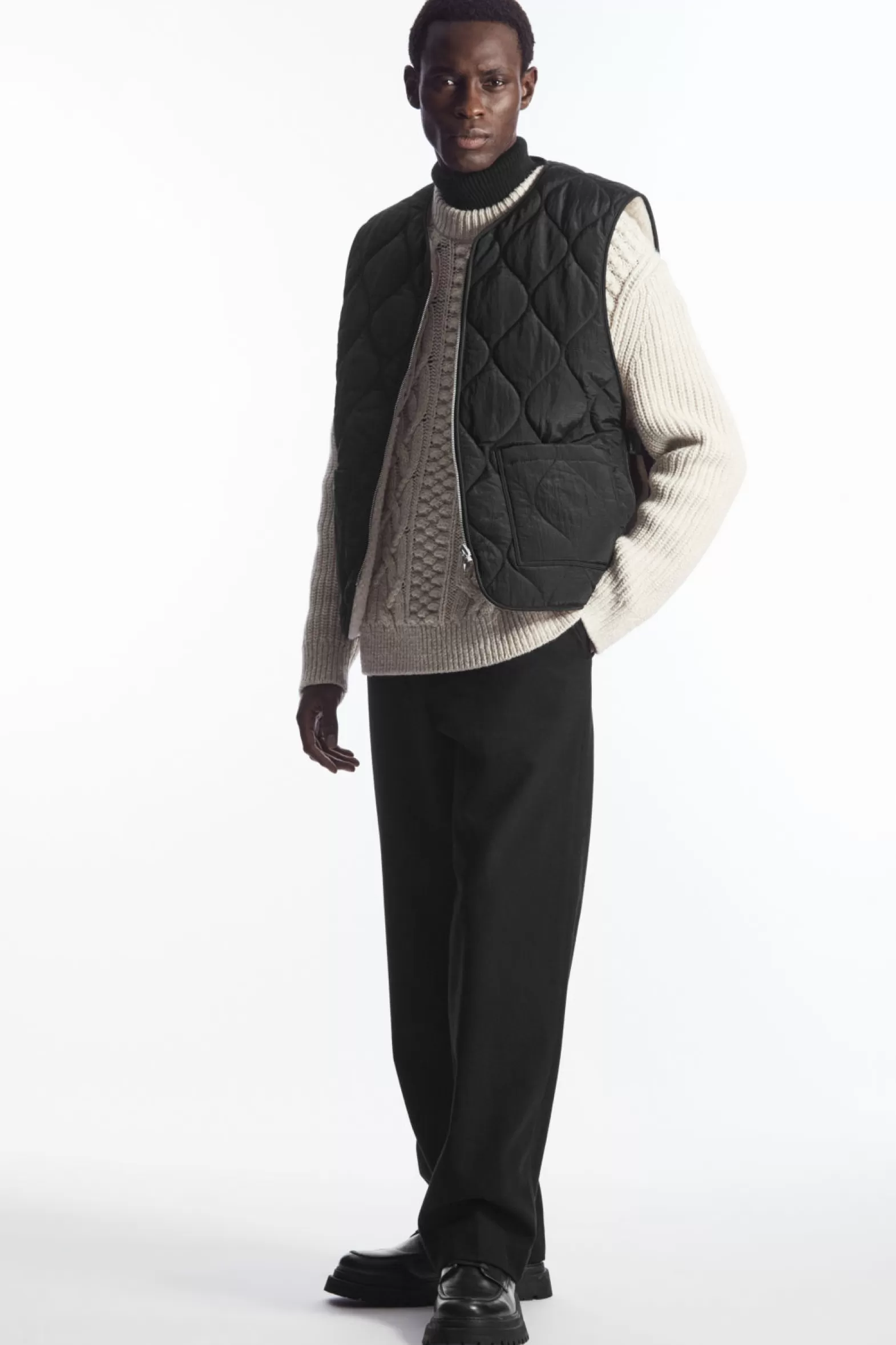 COS REVERSIBLE FLEECE-LINED UTILITY GILET